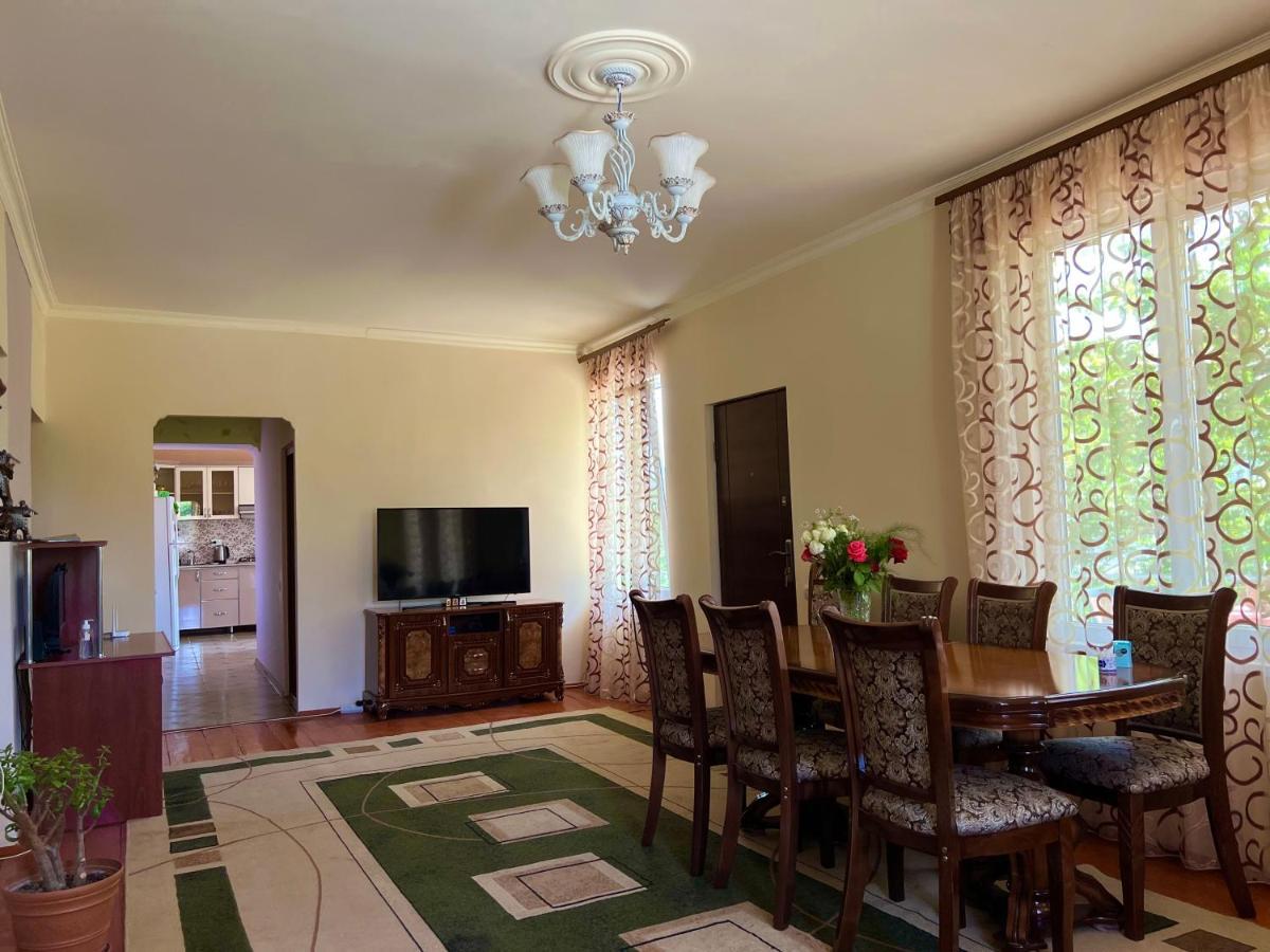 Igor Bed And Breakfast Halidzor エクステリア 写真