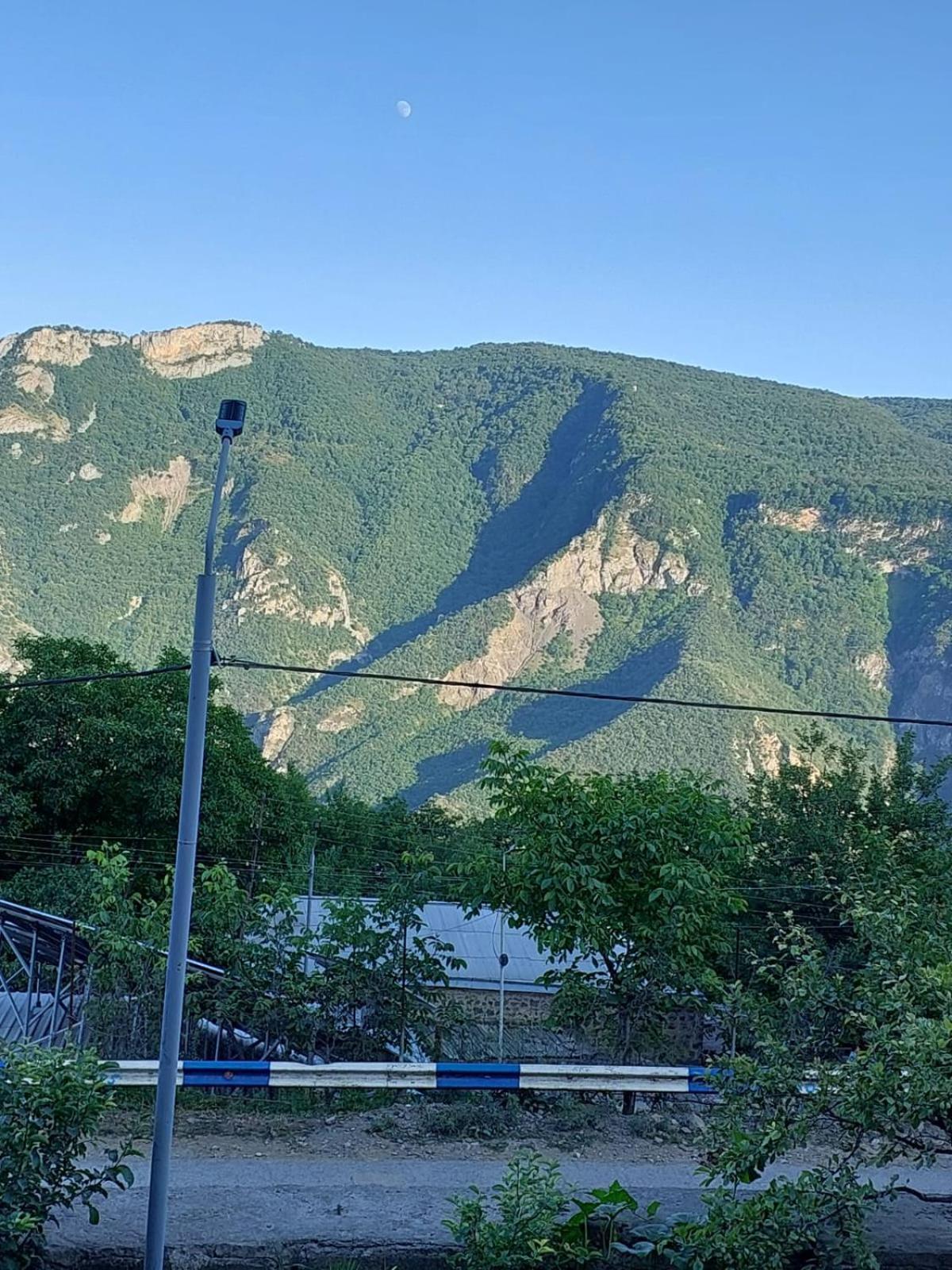 Igor Bed And Breakfast Halidzor エクステリア 写真